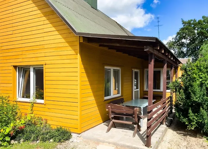 Apartamentai Birzuose, Apartments By The Lake